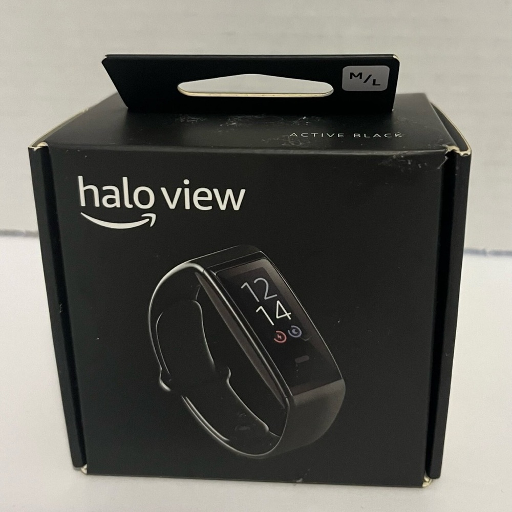 Amazon Halo View fitness Tracker for heart rate/activity M/L
